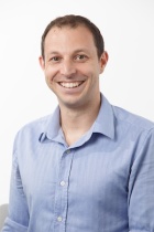 Alex-Donald-300w1-140x210 Physiotherapist Alex Donald